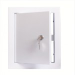 Люк сантехнический металлический 60х90 (ЗАМОК)